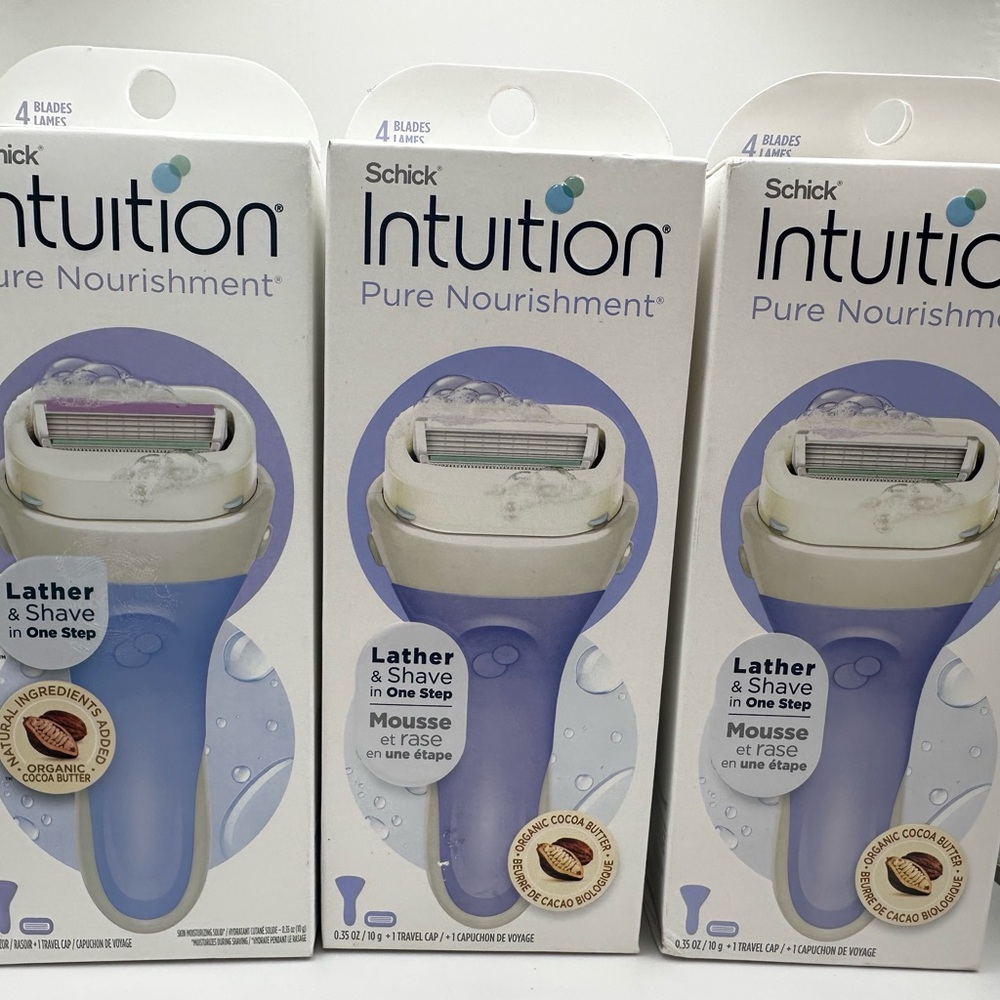 Pure Nourishment Razor with Blue Handle
